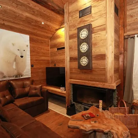 Bright And Spacious Mountain In Appartamento